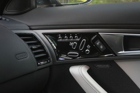 All manner of seat controls. Photo credit: Stef Schrader